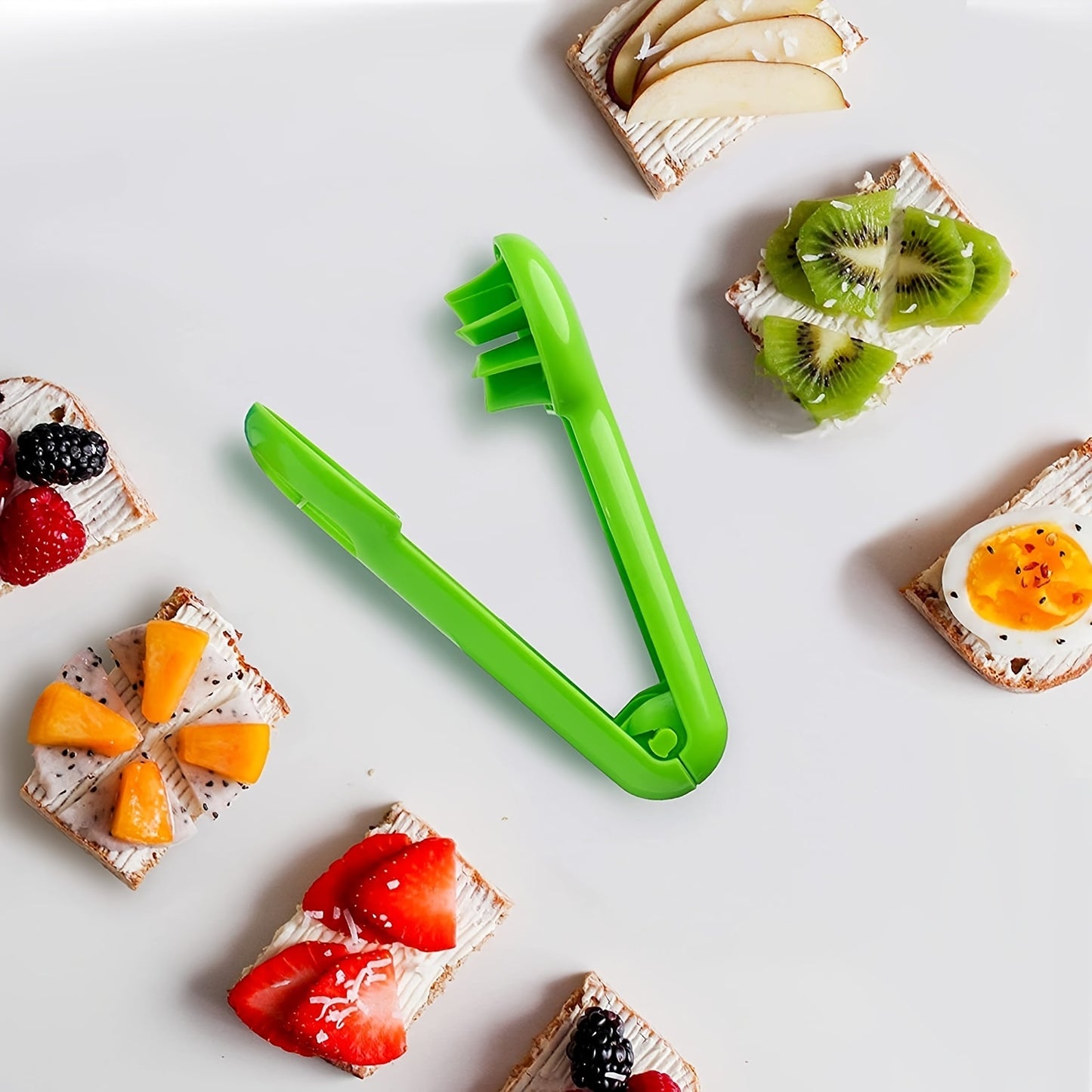 Portable Fruit Cutter: Safe, Ergonomic, Dishwasher-Friendly | Perfect for Small Fruits